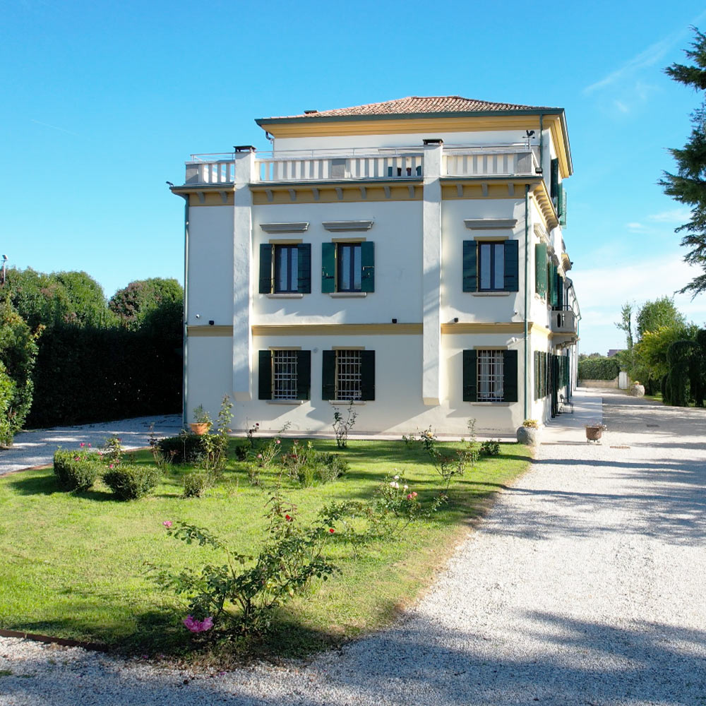 Giardino Villa Crico - Agriturismo B&B Noventa di Piave Venezia